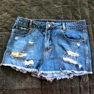 RVCA the BF cutoff shorts — size 29